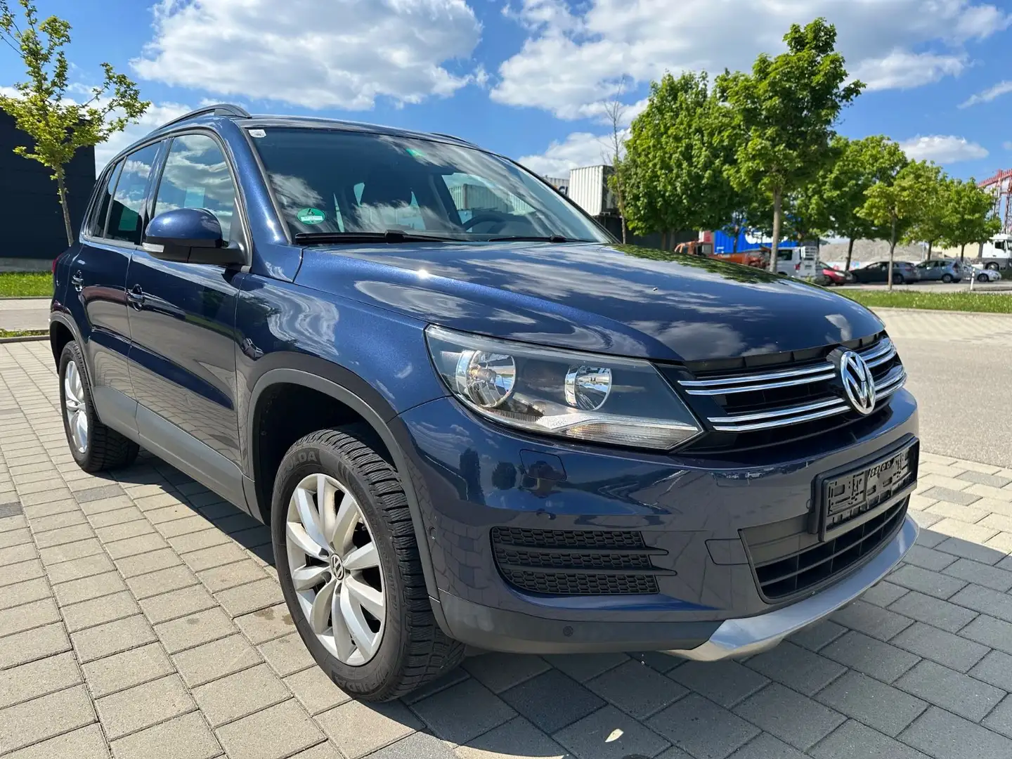 Volkswagen Tiguan Trend & Fun BMT*Facelift*Klima*StartStop* Bleu - 2
