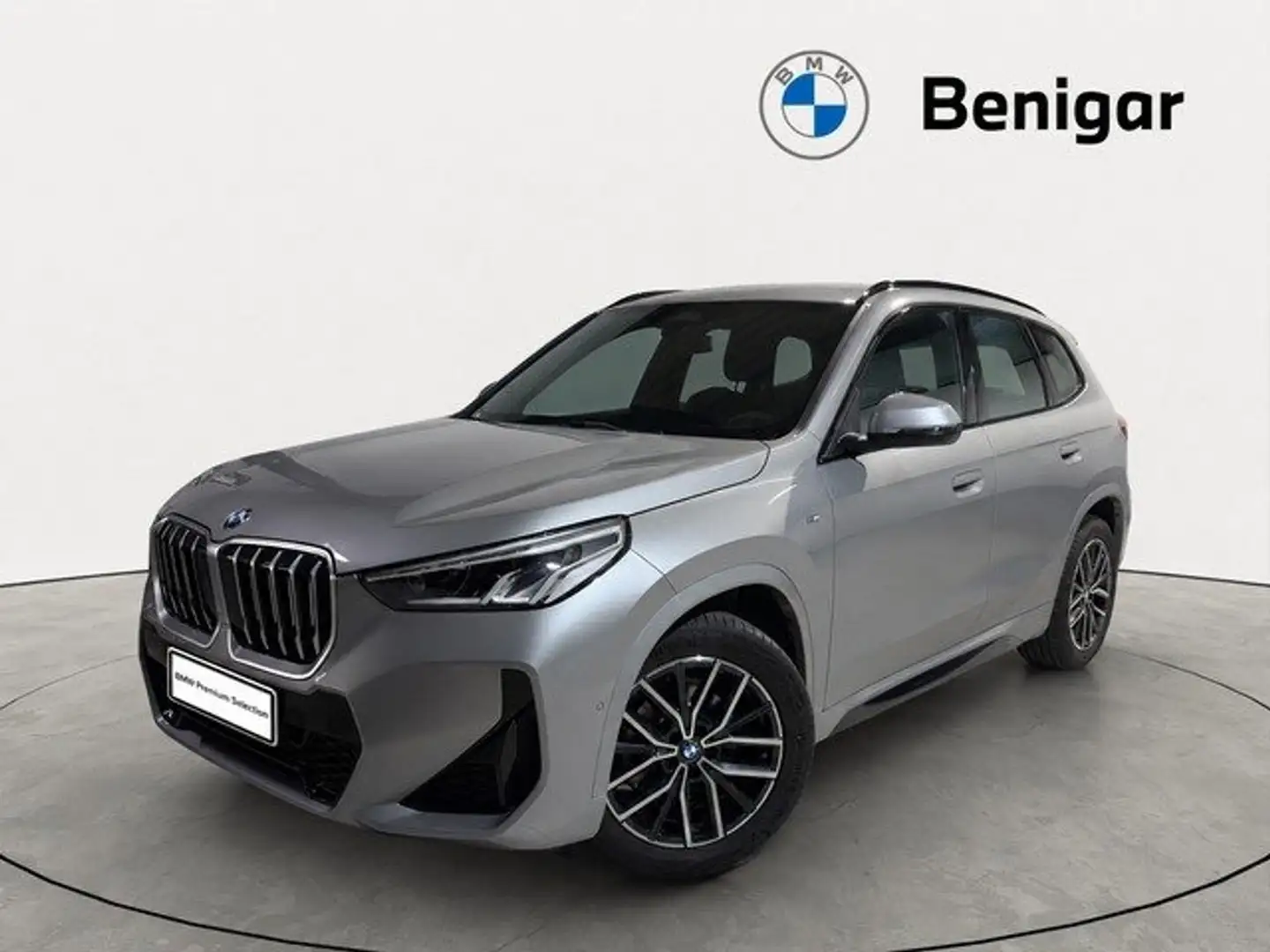 BMW X1 sDrive 20dA Gris - 1