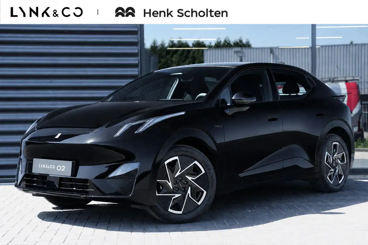 Lynk & Co 02 Business Edition 66 kWh | 1600KG Trekgewicht | Sto — photo 1 of 31
