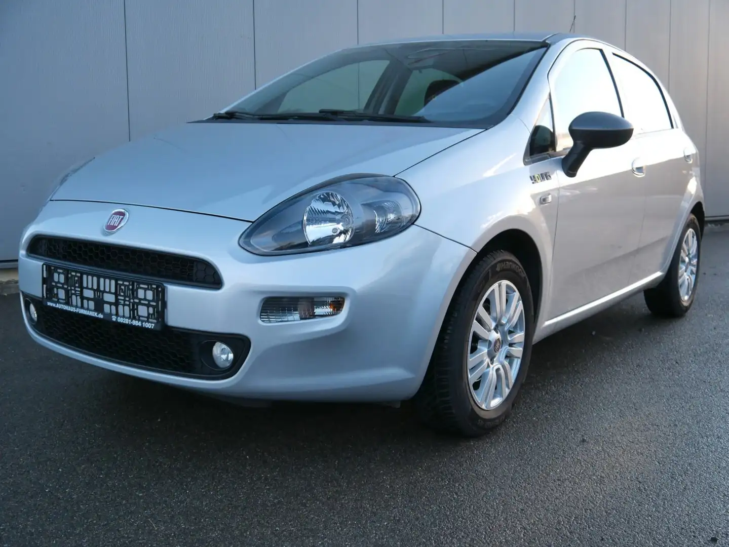 Fiat Punto Young 1.2 Grau - 1