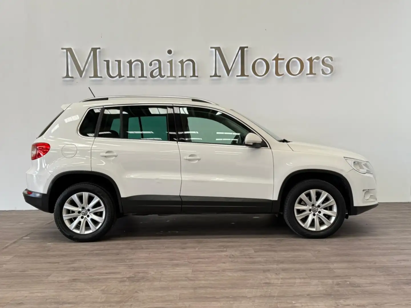 Volkswagen Tiguan 2.0TDI +Motion DSG Wit - 2