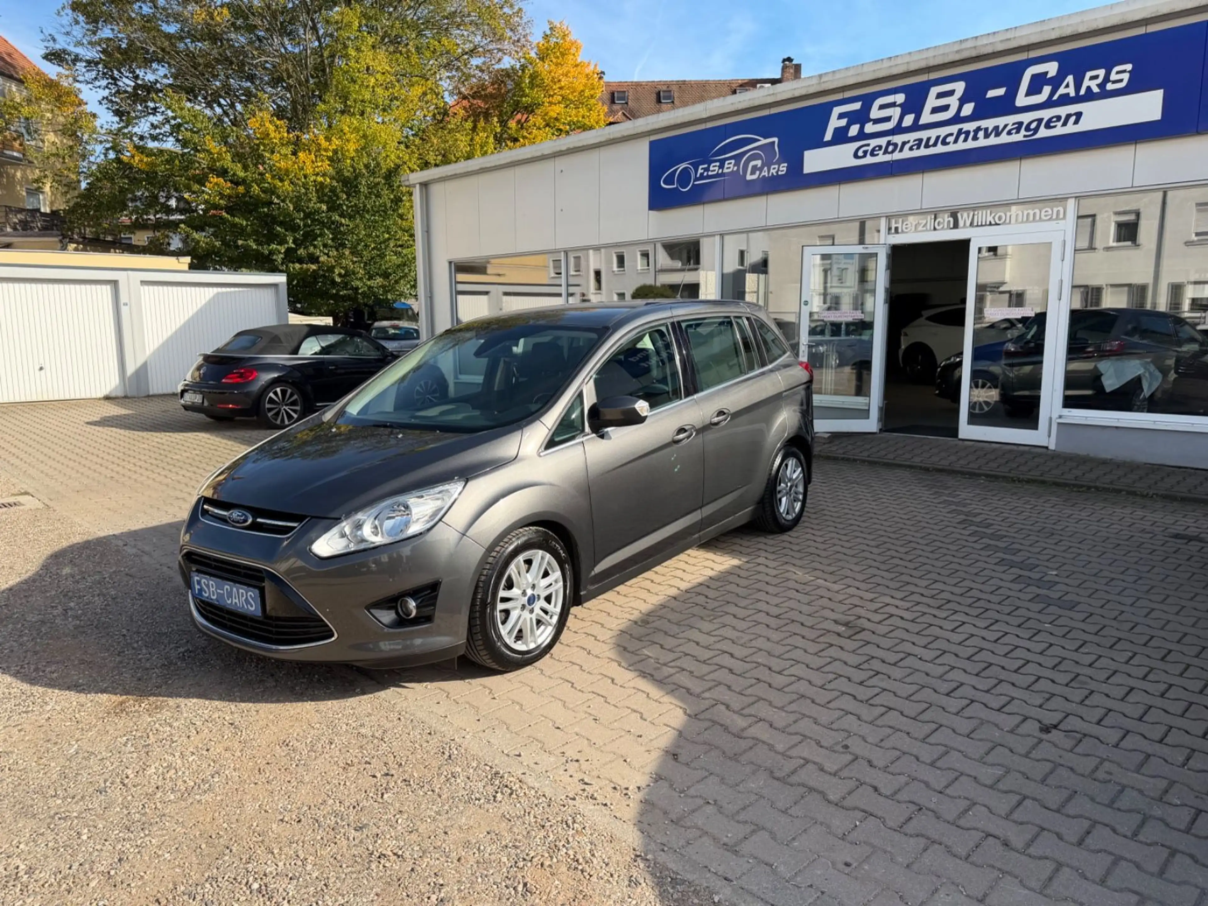 Ford Grand C-Max Grand C-MAX Titanium 7-Sitzen — photo 3