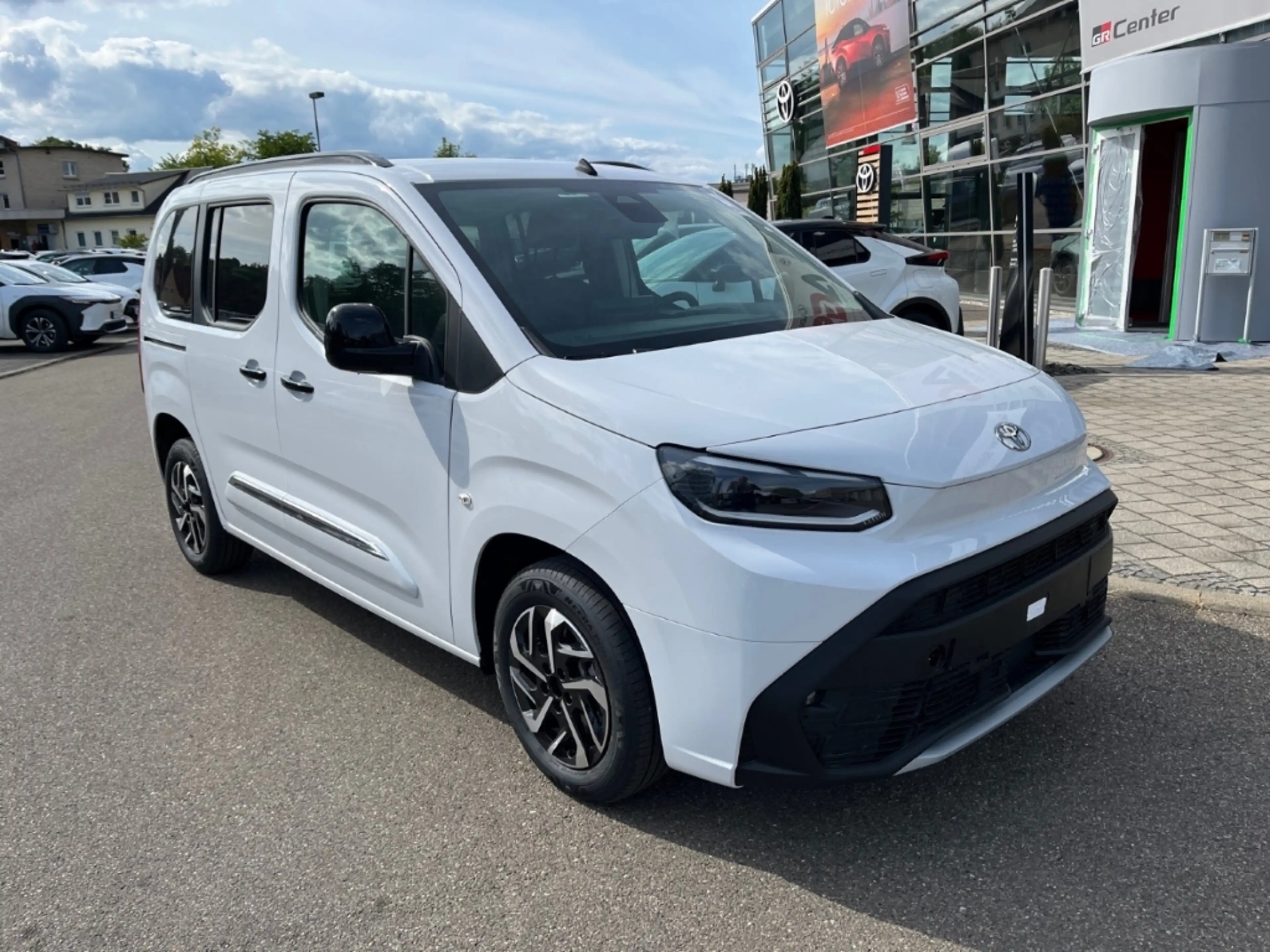 Toyota Proace City Verso L1 Teamplayer 1,2l-Turbo (110 PS) Start/Stop — photo 2