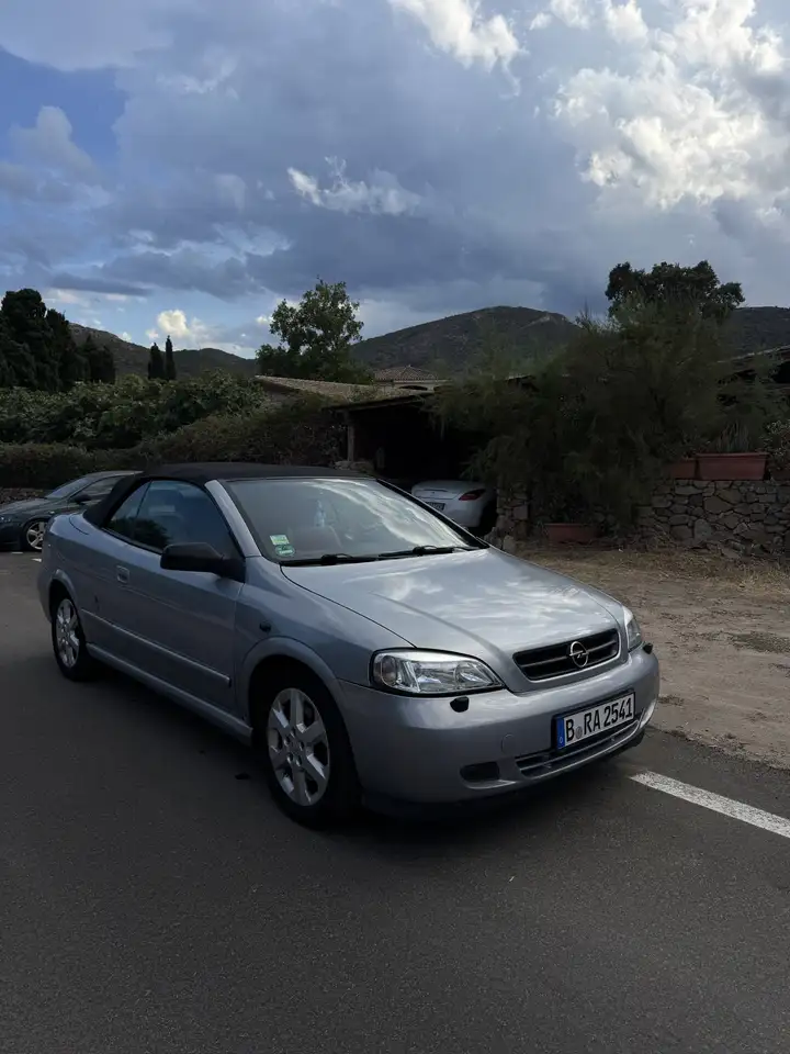 Opel Astra Cabrio 2.2 147cv, foto 3