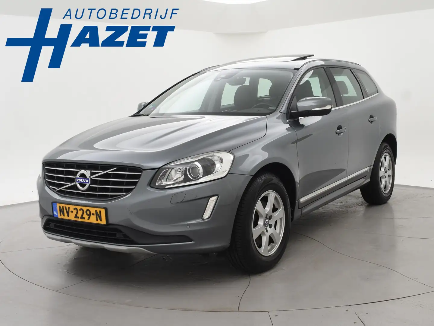 Volvo XC60 2.0 T5 FWD 245 PK POLAR+ PANORAMA | LEDER | TREKHA Grau - 1