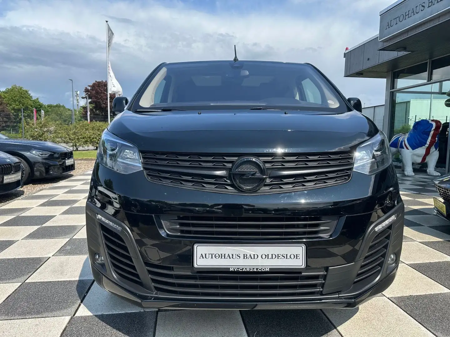 Opel Zafira Life Tourer M+Pano+19"Irmscher Alu+StdHzg Negro - 2
