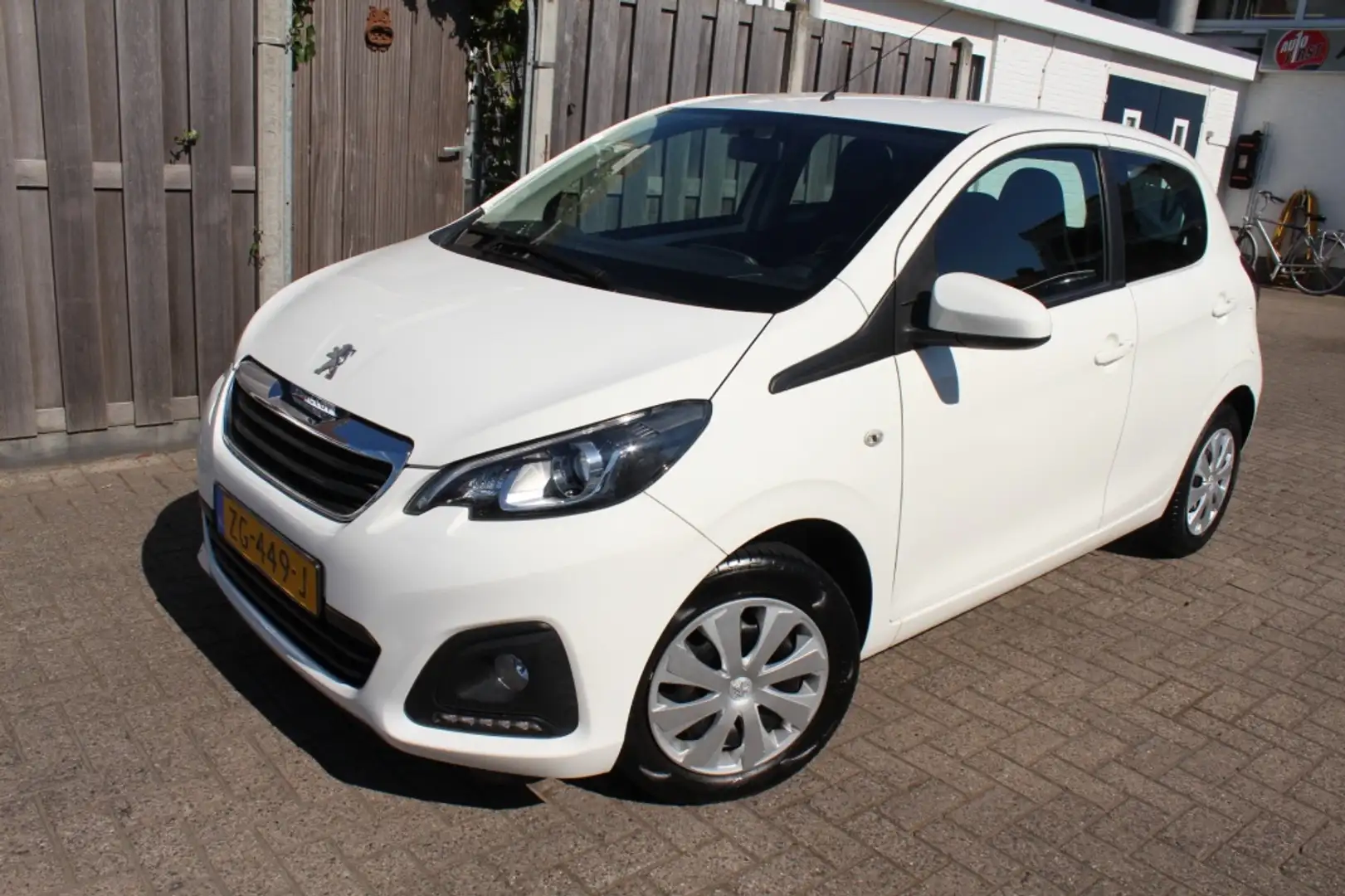 Peugeot 108 1.0 e-VTi Active Automaat Alb - 2