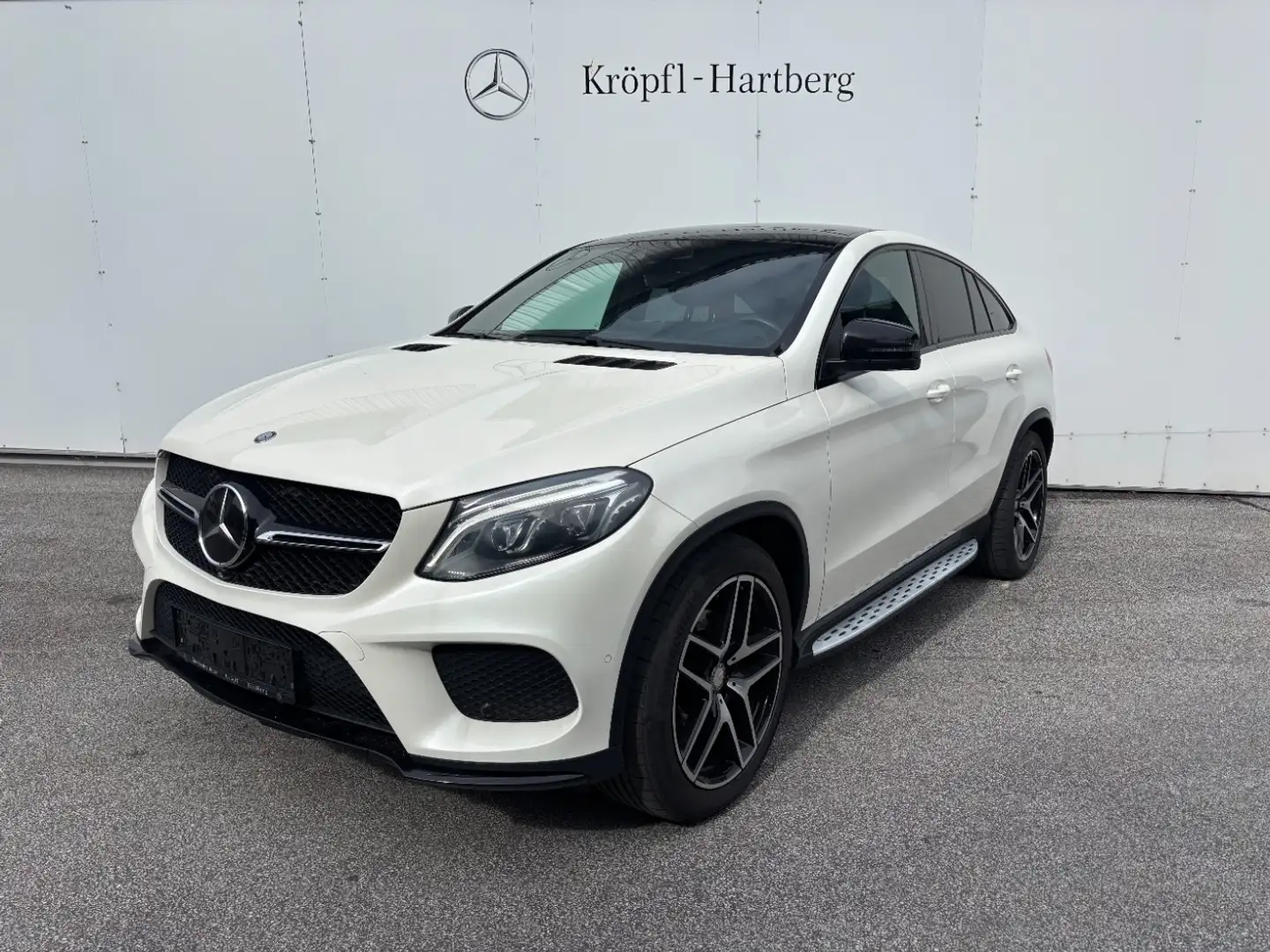 Mercedes-Benz GLE 350 d 4MATIC Coupé AMG Pano Night FAP AIR Weiß - 2