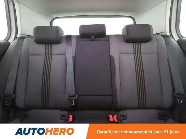 Volkswagen Golf view 15