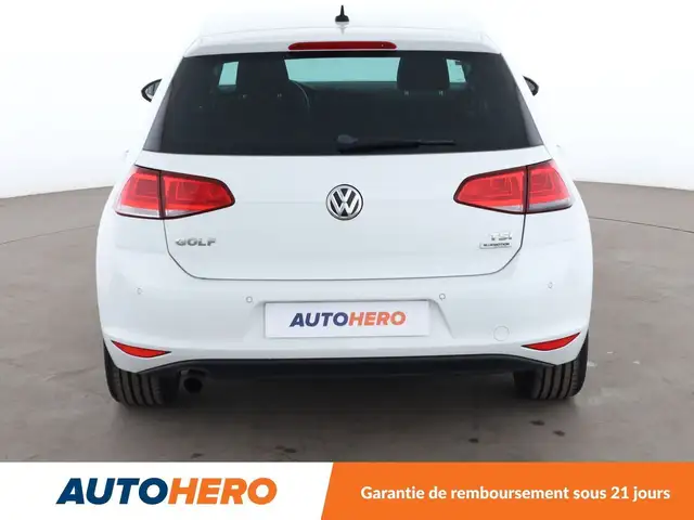Volkswagen Golf view 5