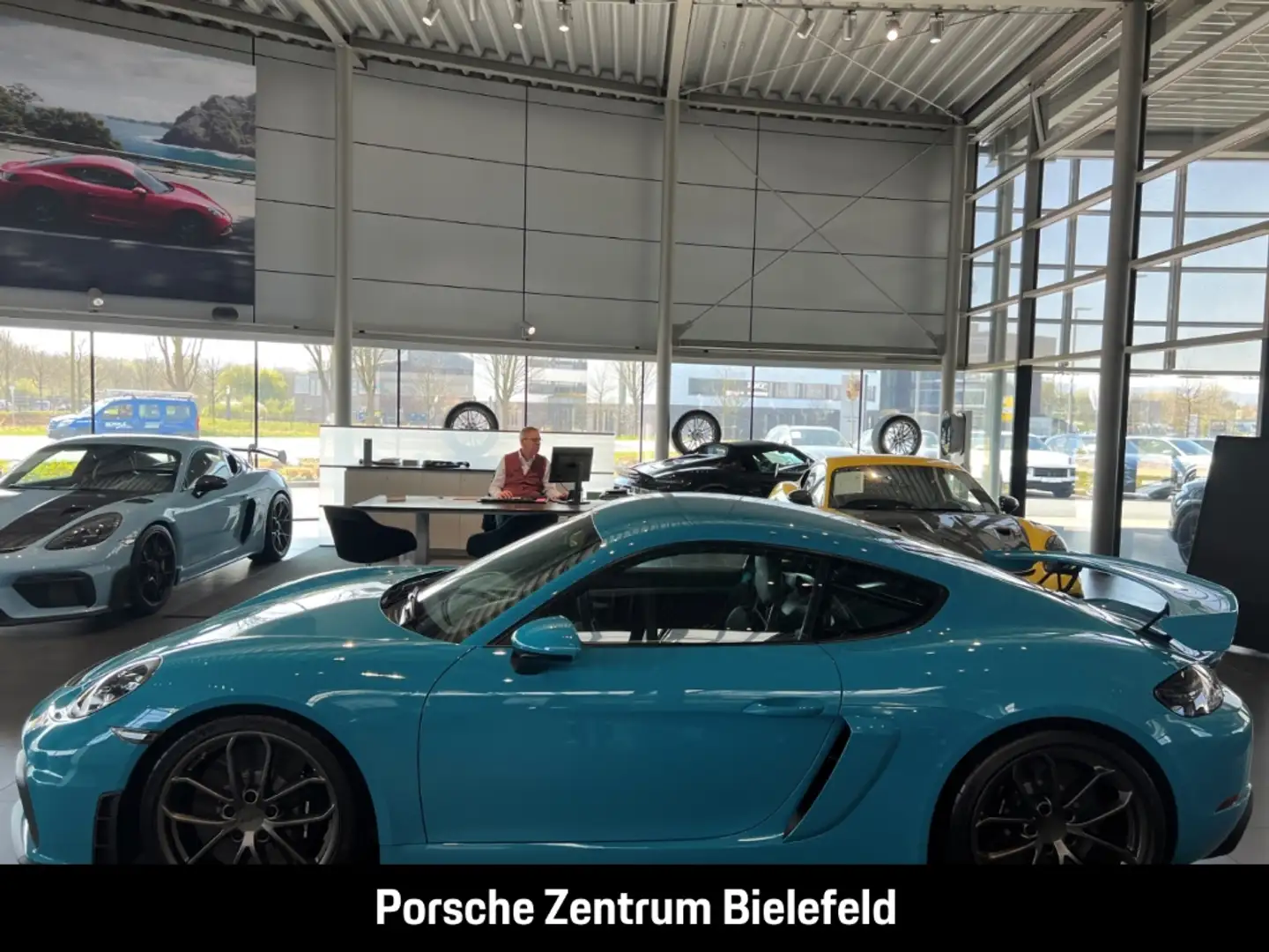 Porsche Cayman 718 GT4 Miamiblau Sportabgasanlage BOSE Bleu - 2