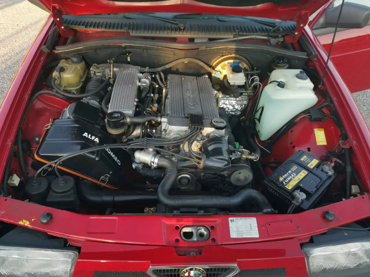 Alfa Romeo 75 2.0i ts, foto 7