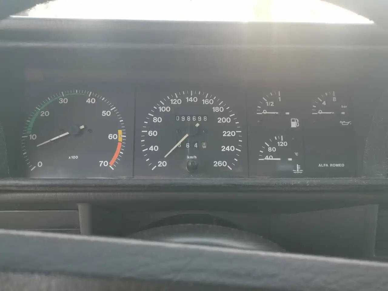 Alfa Romeo 75 2.0i ts, foto 6