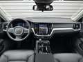 Volvo V60 T6 Plug-in hybrid AWD Essential Edition / VOORAAD Zilver - thumbnail 18
