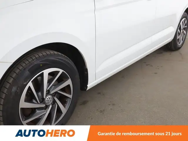 Volkswagen Touran view 29