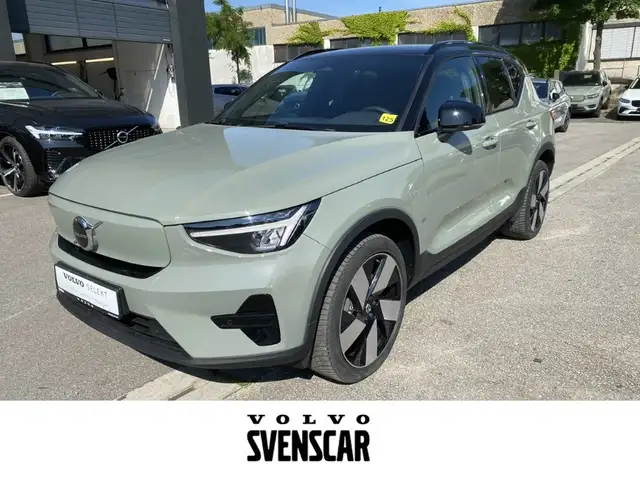 Volvo XC40 Plus Recharge Pure Electric StandHZG Digitales Coc
