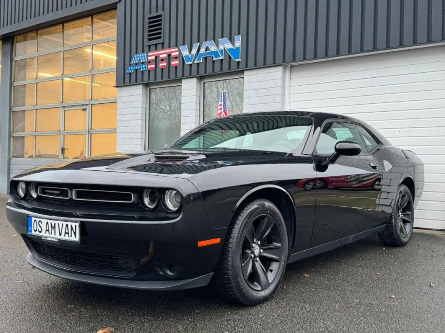 Dodge Challenger 3.6 SXT Kamera Carplay "DARK NIGHT" Schwarz - 1