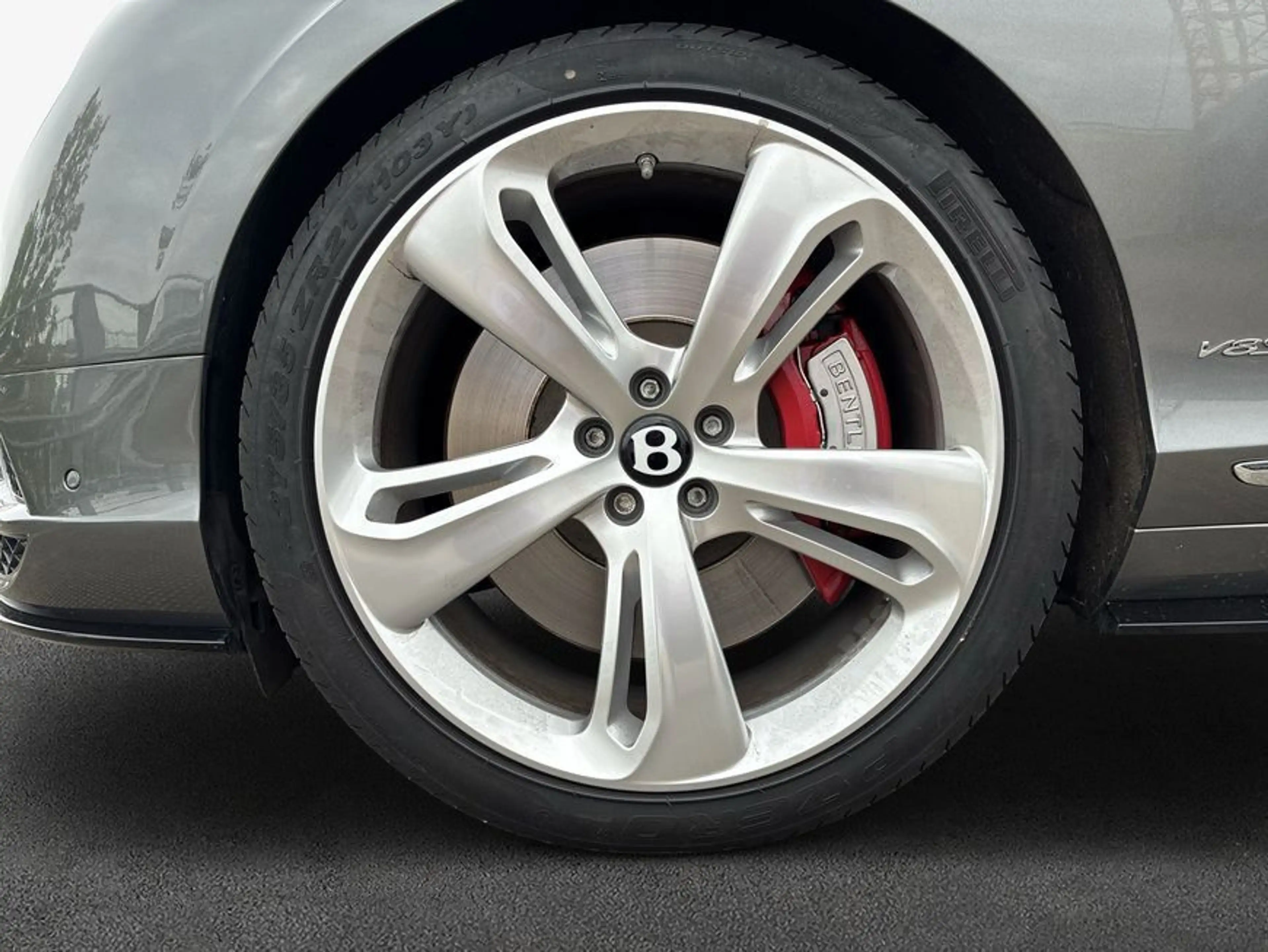 Bentley Continental GT V8 S — photo 6