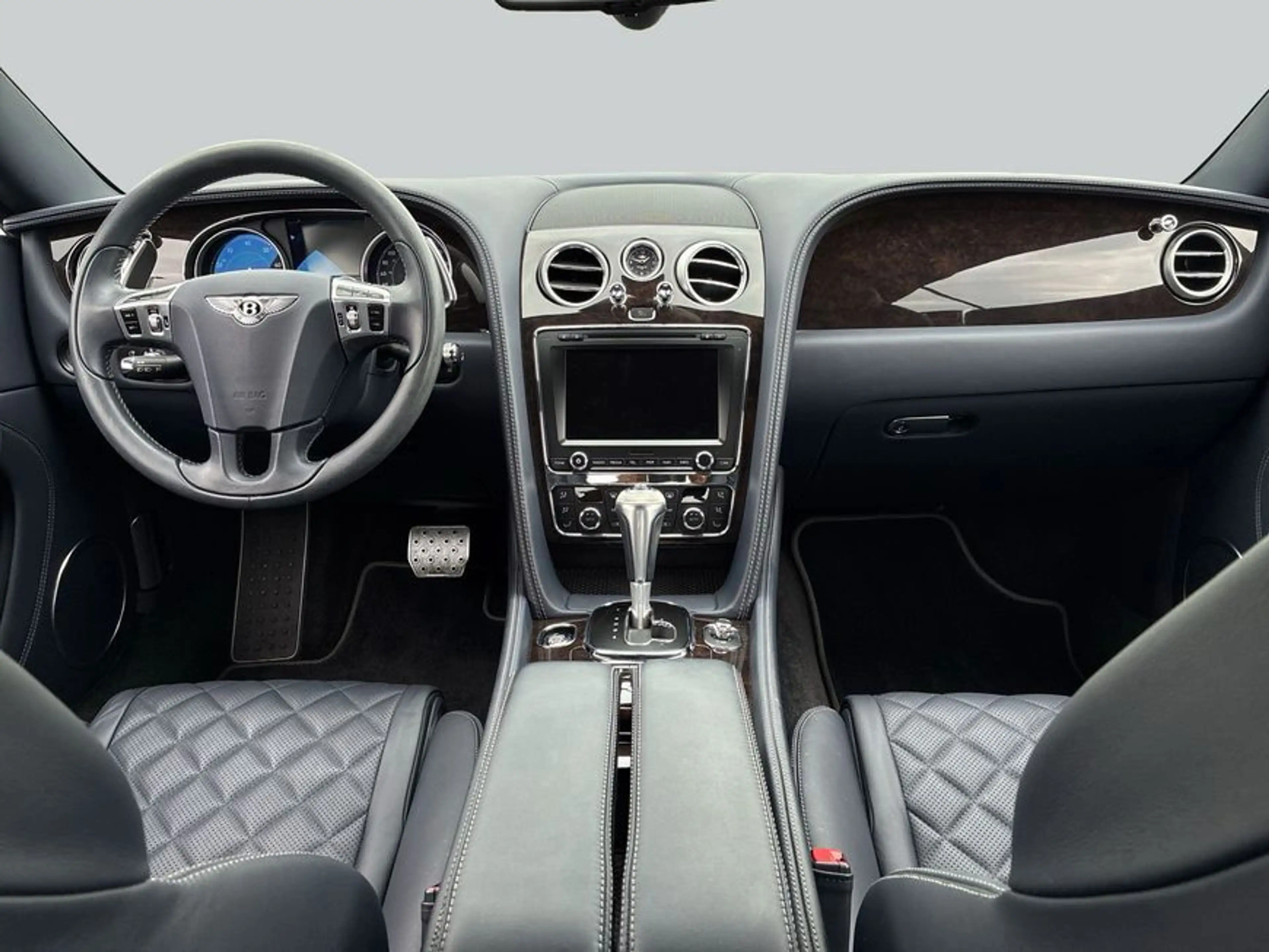 Bentley Continental GT V8 S — photo 4