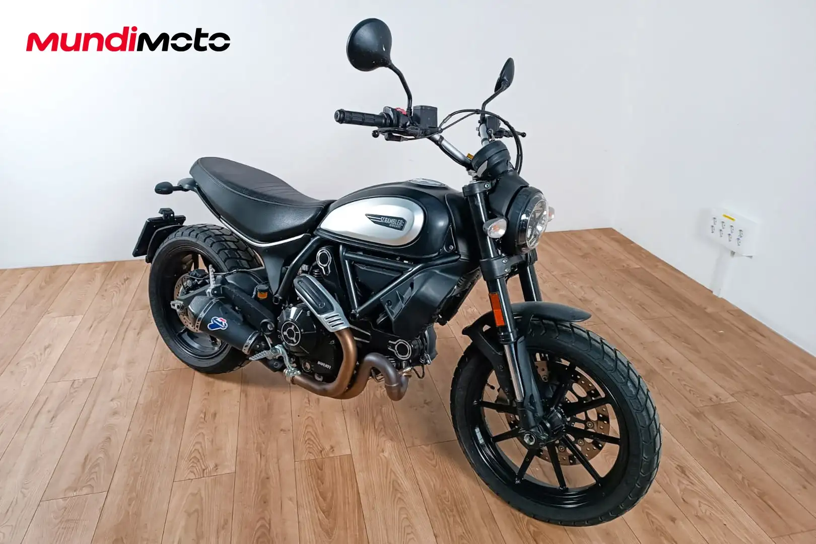 Ducati Scrambler - 2