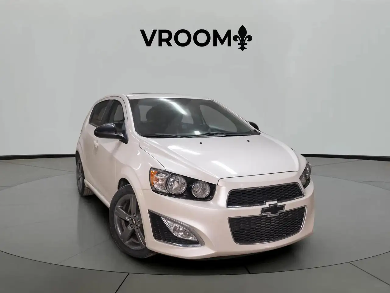 Chevrolet Sonic снимка Chevrolet Sonic