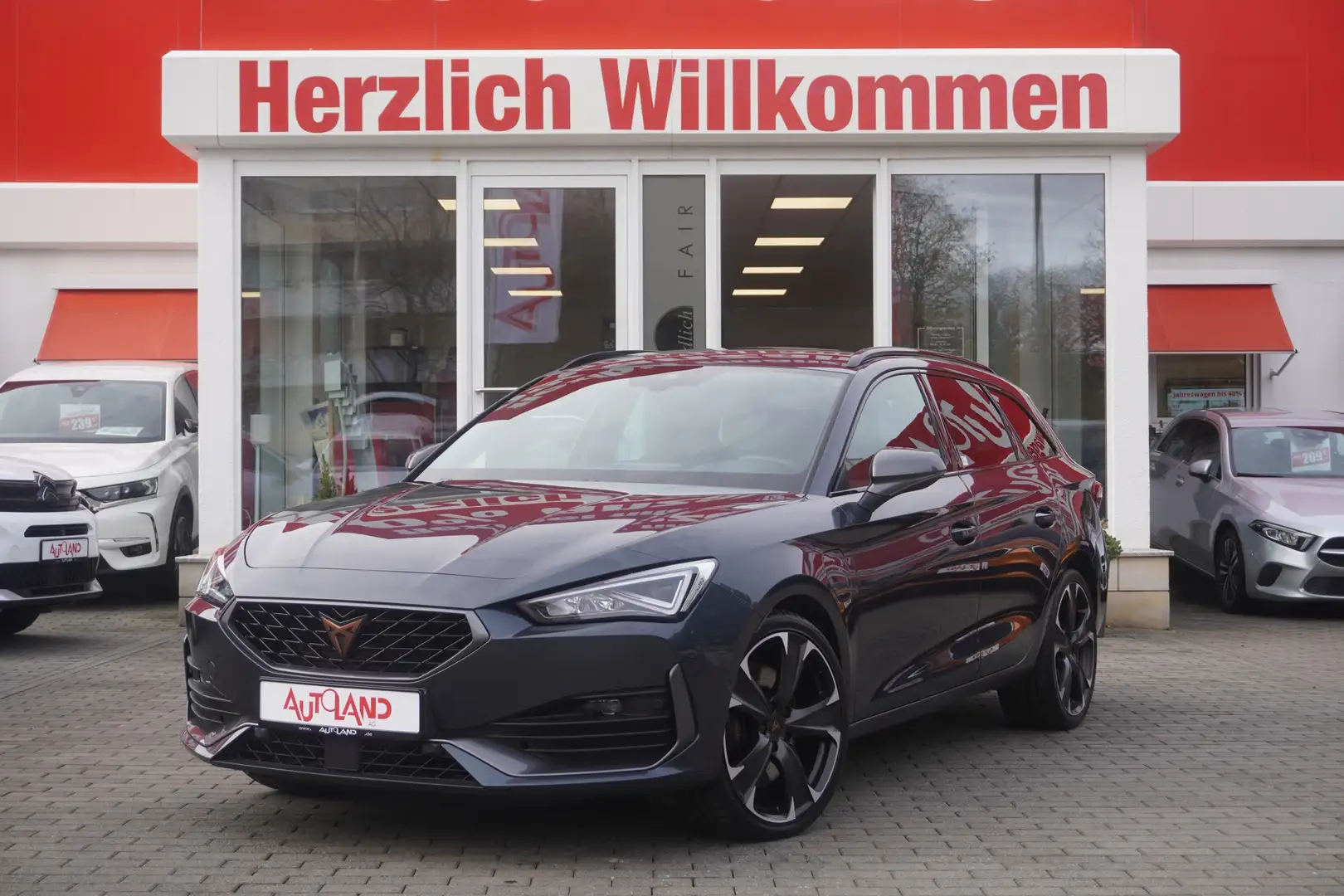 CUPRA Leon Sportstourer 1.4 Hybrid e- DSG Kamera Navi Gris - 2
