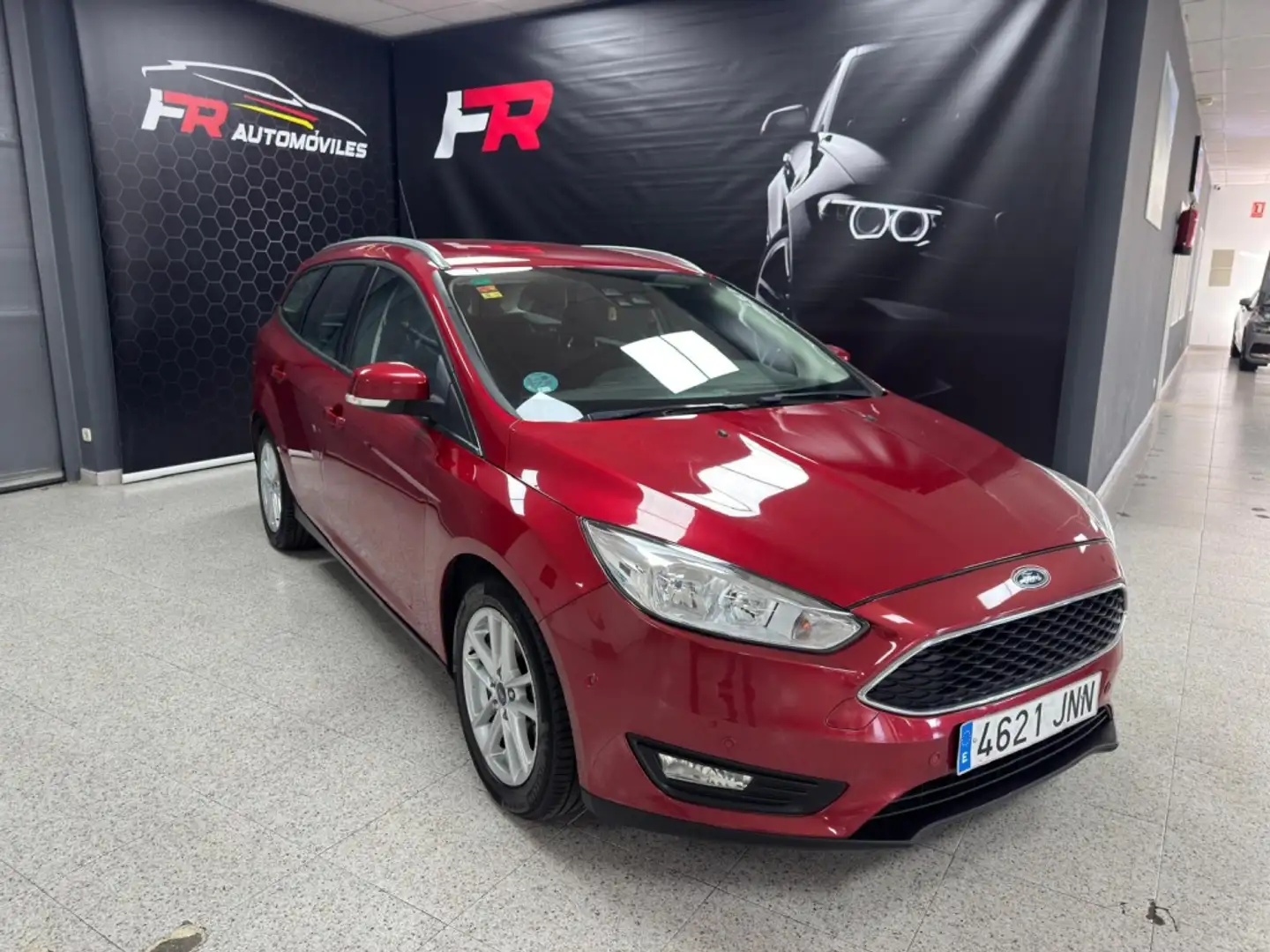 Ford Focus 1.0 Ecoboost Auto-S&S Sport 125 Mauve - 1