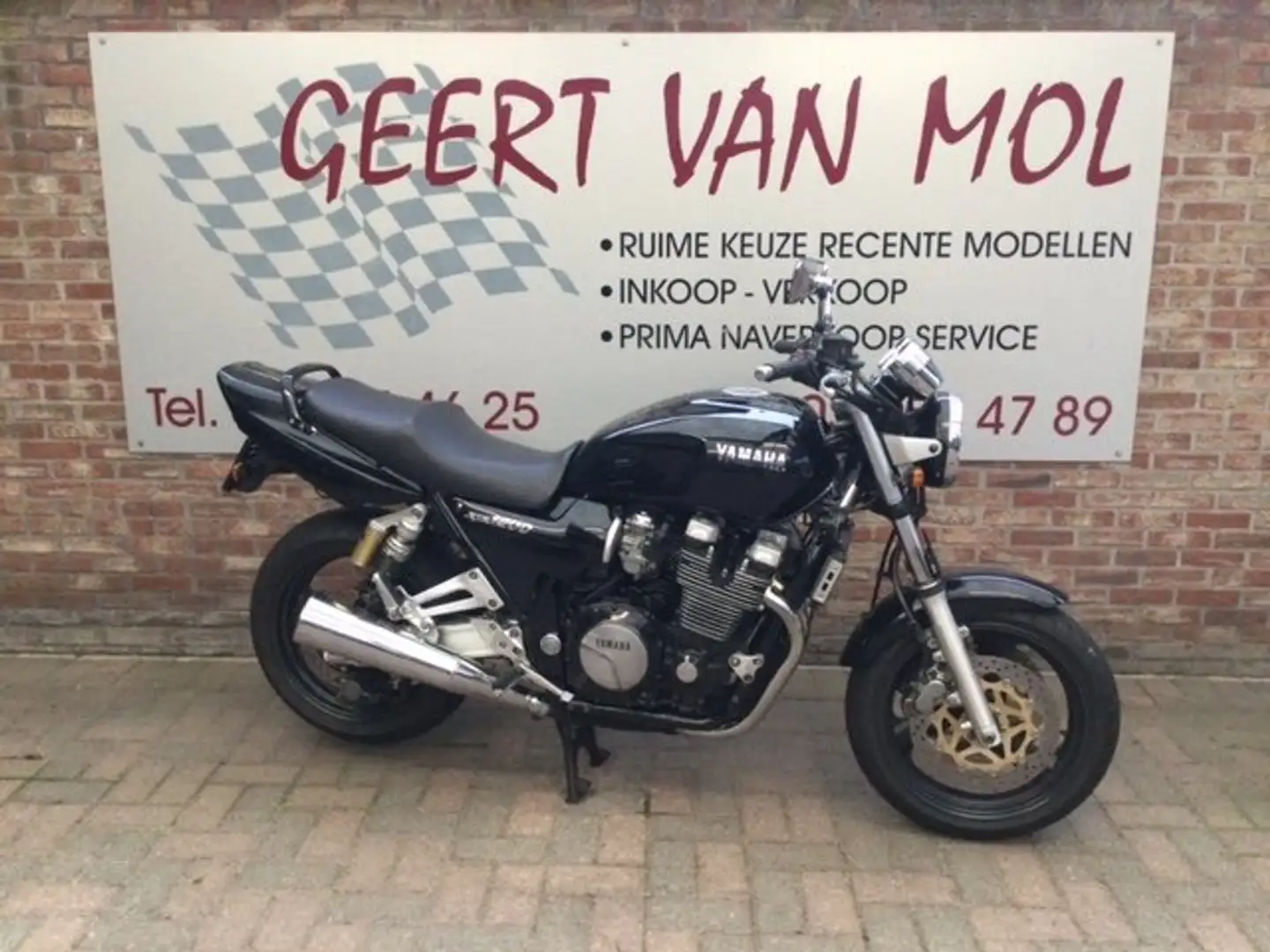 Yamaha XJR 1200 Zwart - 1