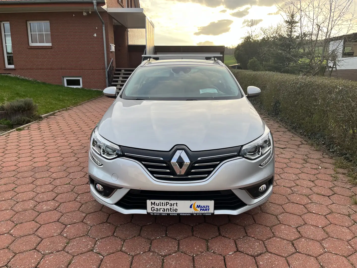 Renault Megane Business Edition Silber - 1