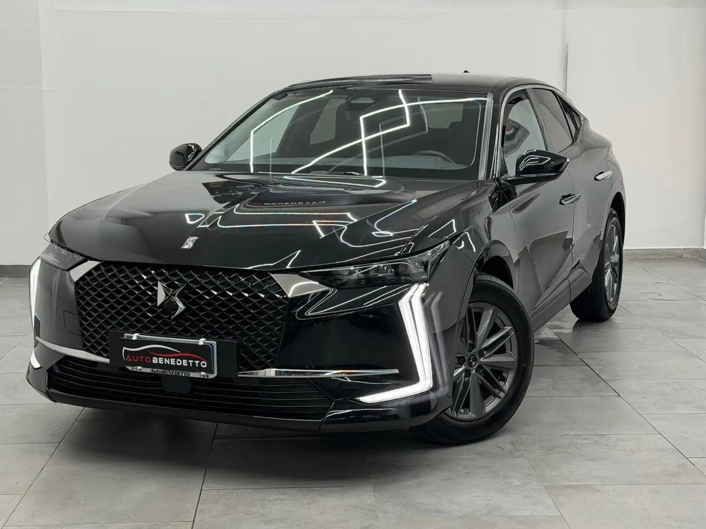 DS Automobiles DS 4 DS DS4 1.5 bluehdi Pack Business 130cv auto Nero - 1