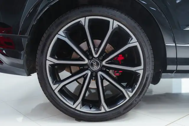Audi RS Q3 view 15