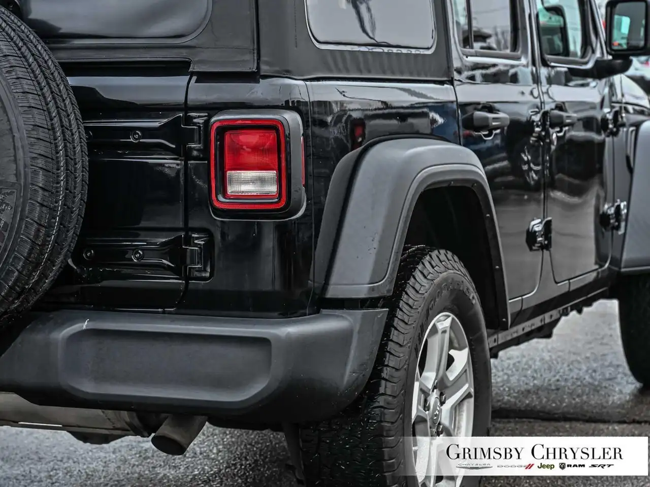 Jeep Wrangler снимка Jeep Wrangler