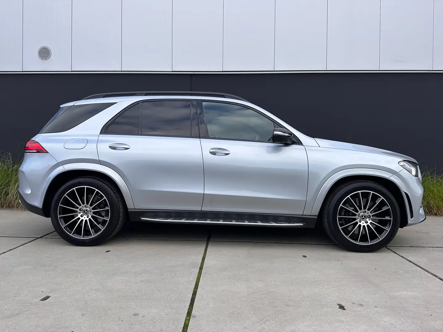 Mercedes-Benz GLE 350 de 4-Matic PHEV*AMG PAKKET*PANO DAK*TR.HAAK*360'* Zilver - 2