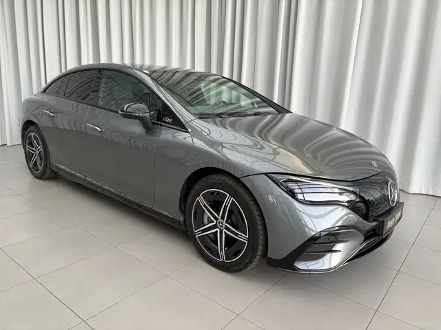 Mercedes-Benz EQE 350 4MATIC Österreich-Edition Winterp. Ansicht 3