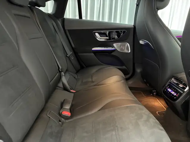 Mercedes-Benz EQE 350 4MATIC Österreich-Edition Winterp. Ansicht 20