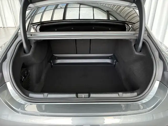 Mercedes-Benz EQE 350 4MATIC Österreich-Edition Winterp. Ansicht 10