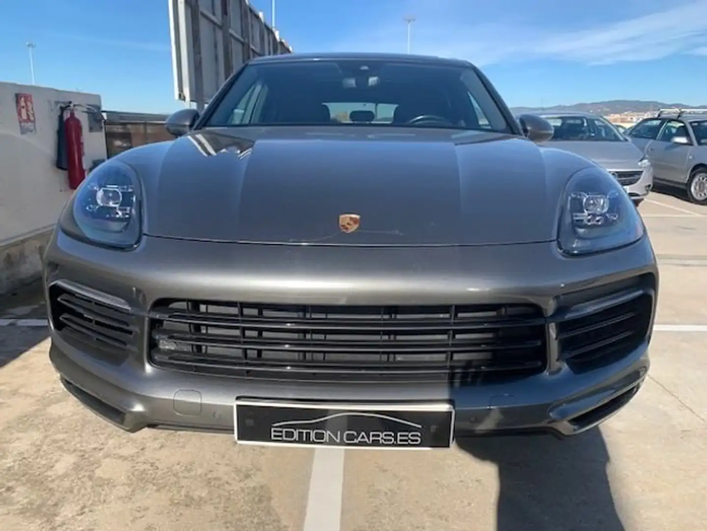 Porsche Cayenne E-HYBRID Grau - 2