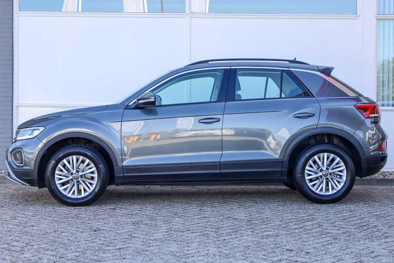 Volkswagen T-Roc 1.0 TSI 110pk Life | Navigatie | Adaptive Cruise | — photo 13
