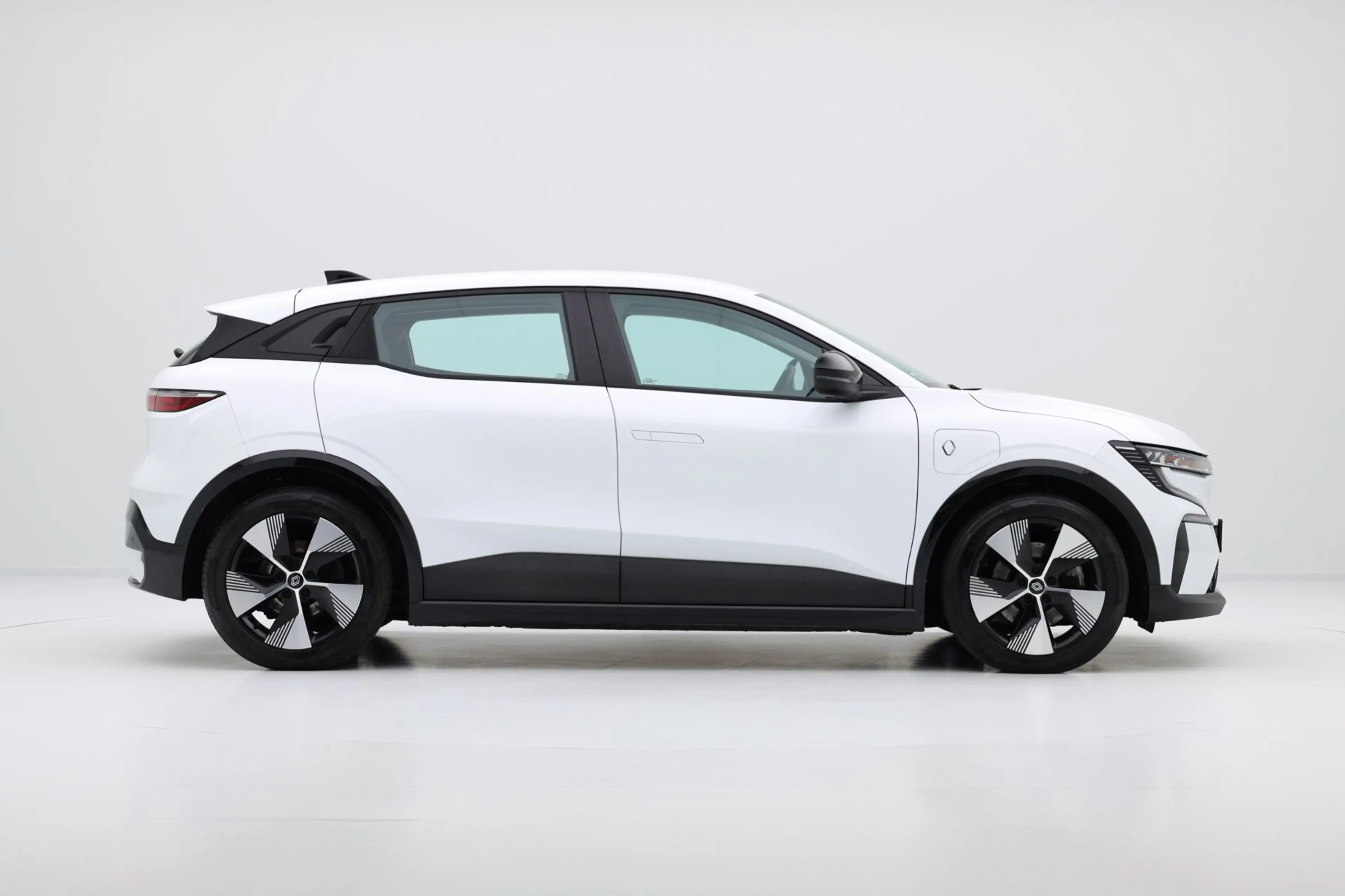 Renault Megane E-Tech EV60 Optimum Charge Equilibre Aut. Cam|CarPlay|Ada — photo 38