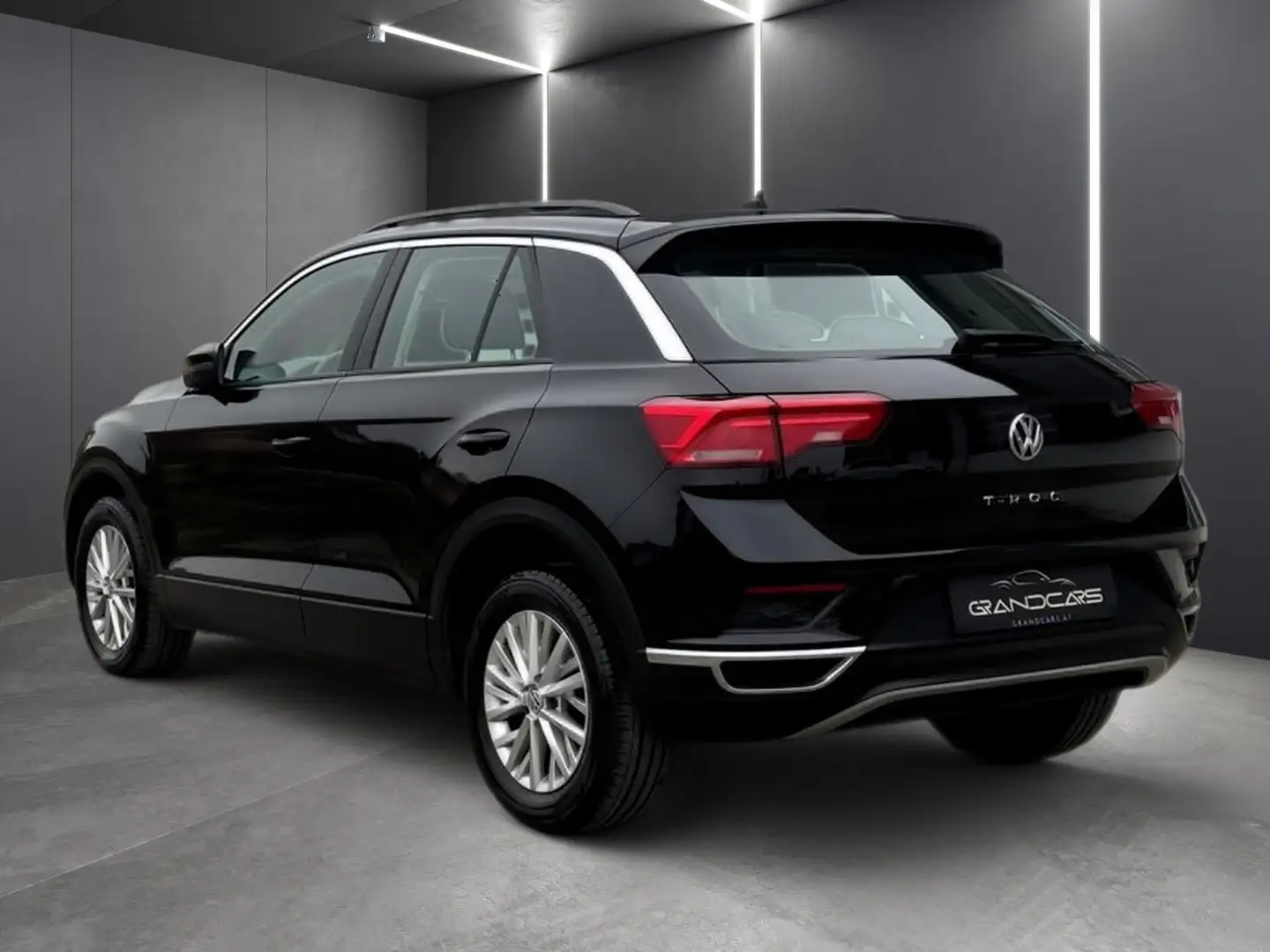 Volkswagen T-Roc 1,5 TSI ACT Design DSG Schwarz - 2