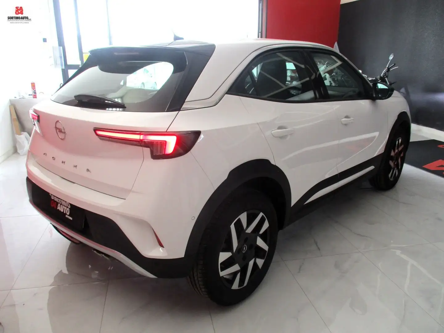 Opel Mokka Mokka 1.2 turbo Ultim. s&s at8 130cv 2022 km50000 Blanco - 2