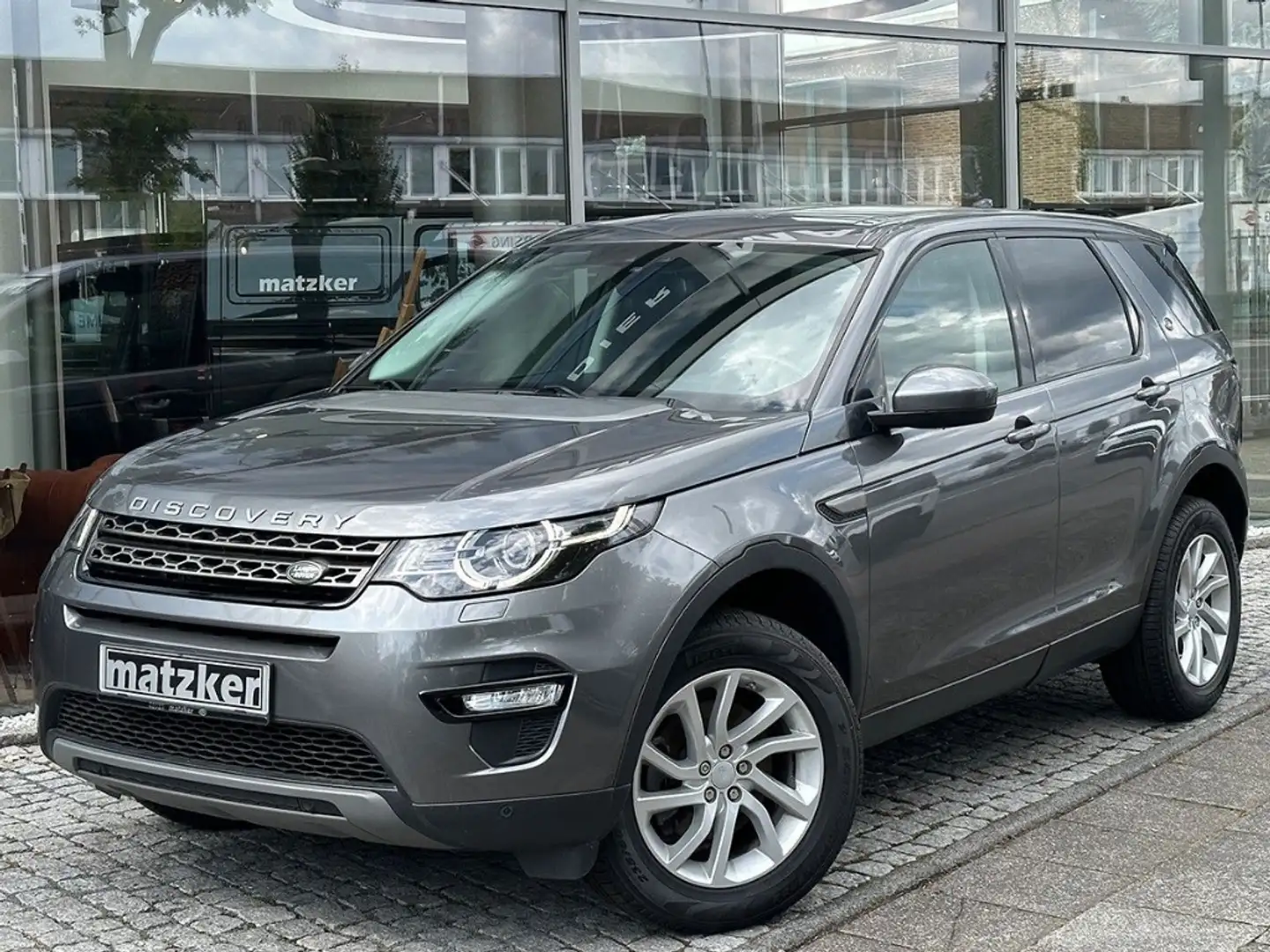 Land Rover Discovery Sport L550 2.0 TD4 (150PS) SE Grau - 1