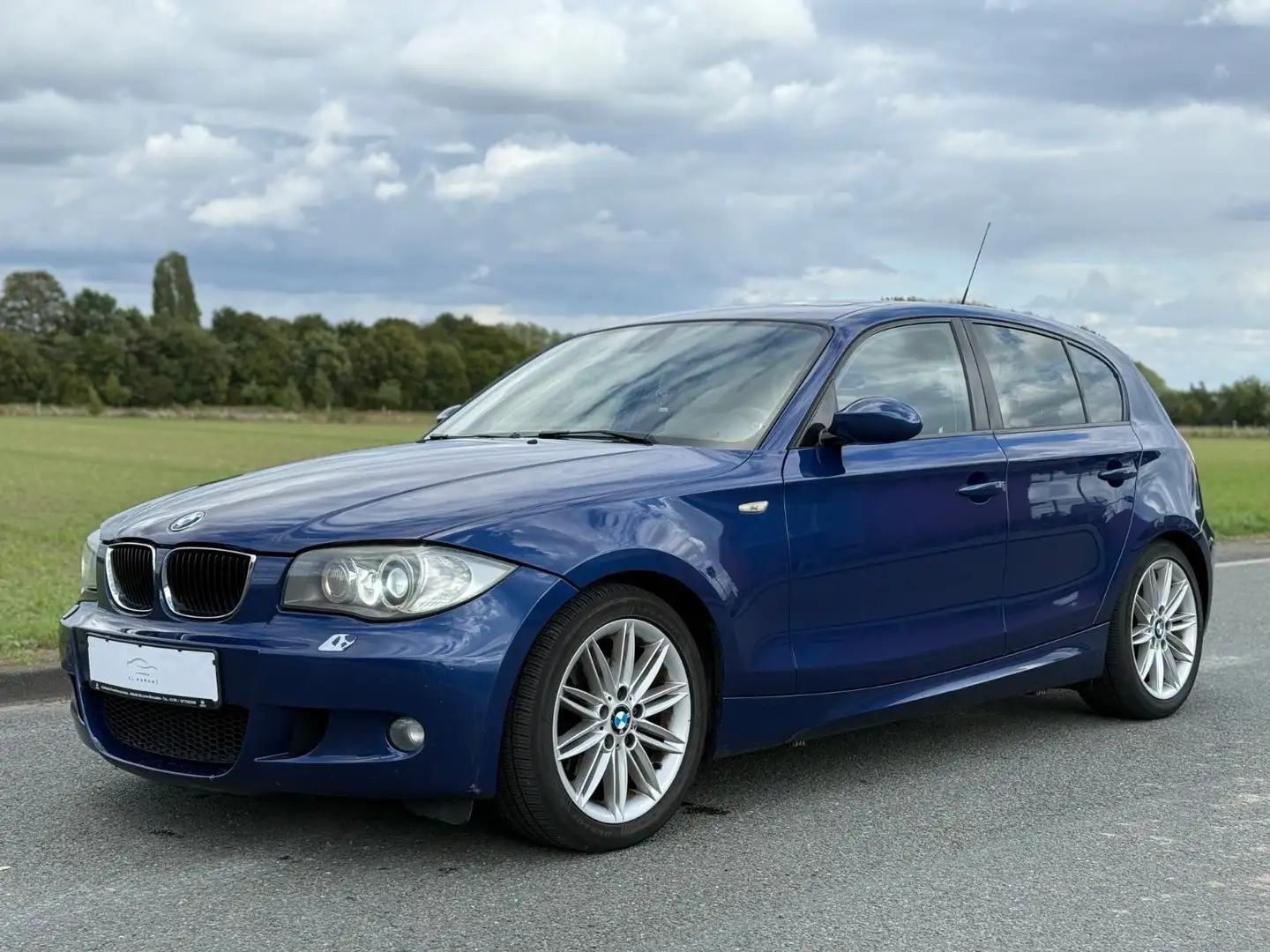 BMW 118 d E87 / M-Paket / Keyless-Go-Entry / TÜV Blau - 1