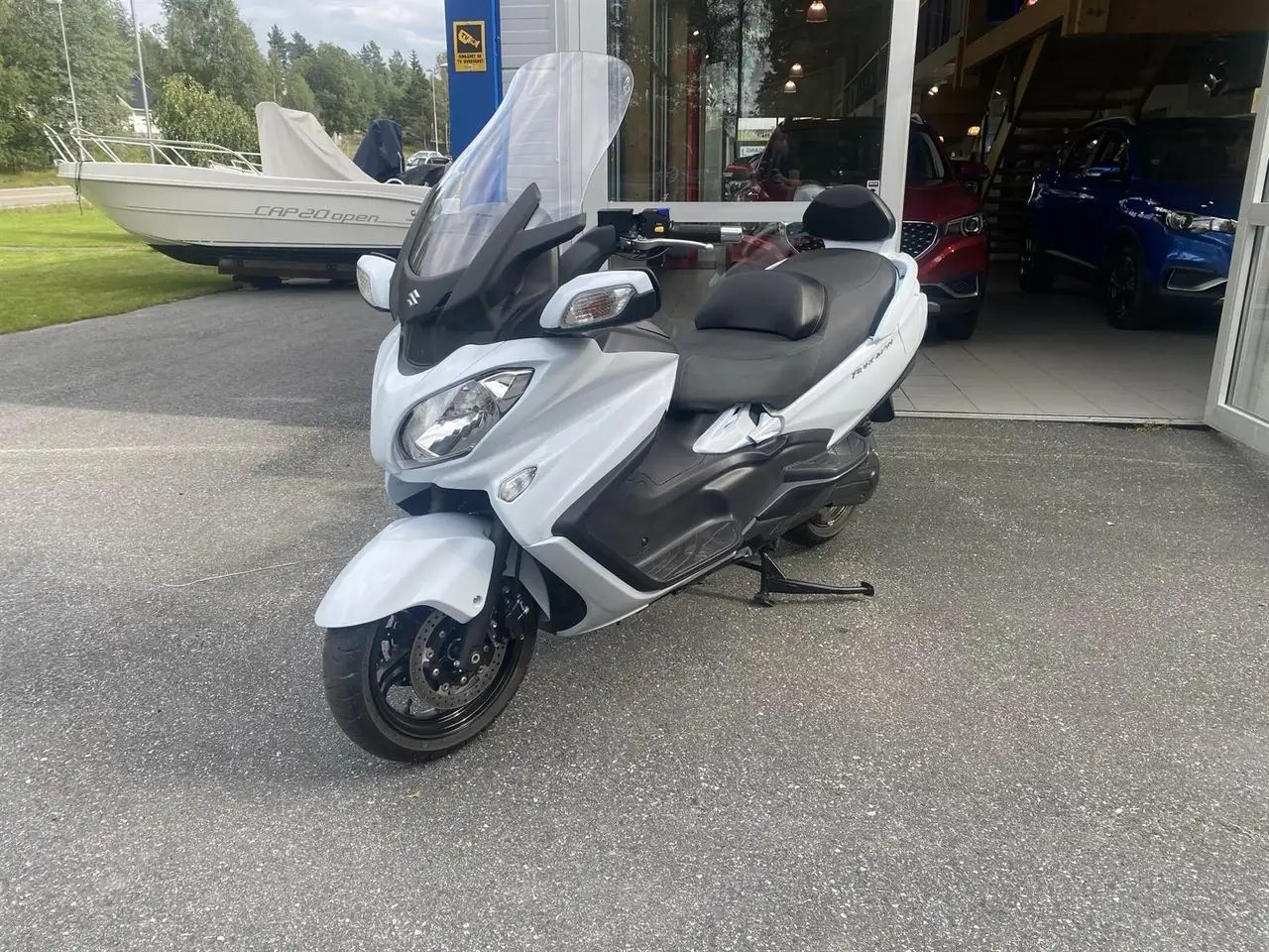 Suzuki Burgman 650