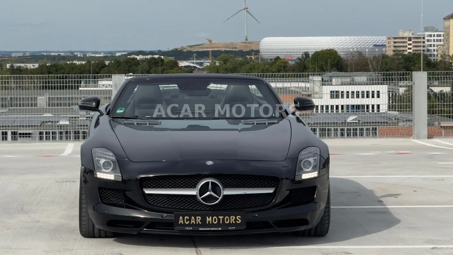 Mercedes-Benz SLS Roadster Schwarz - 2