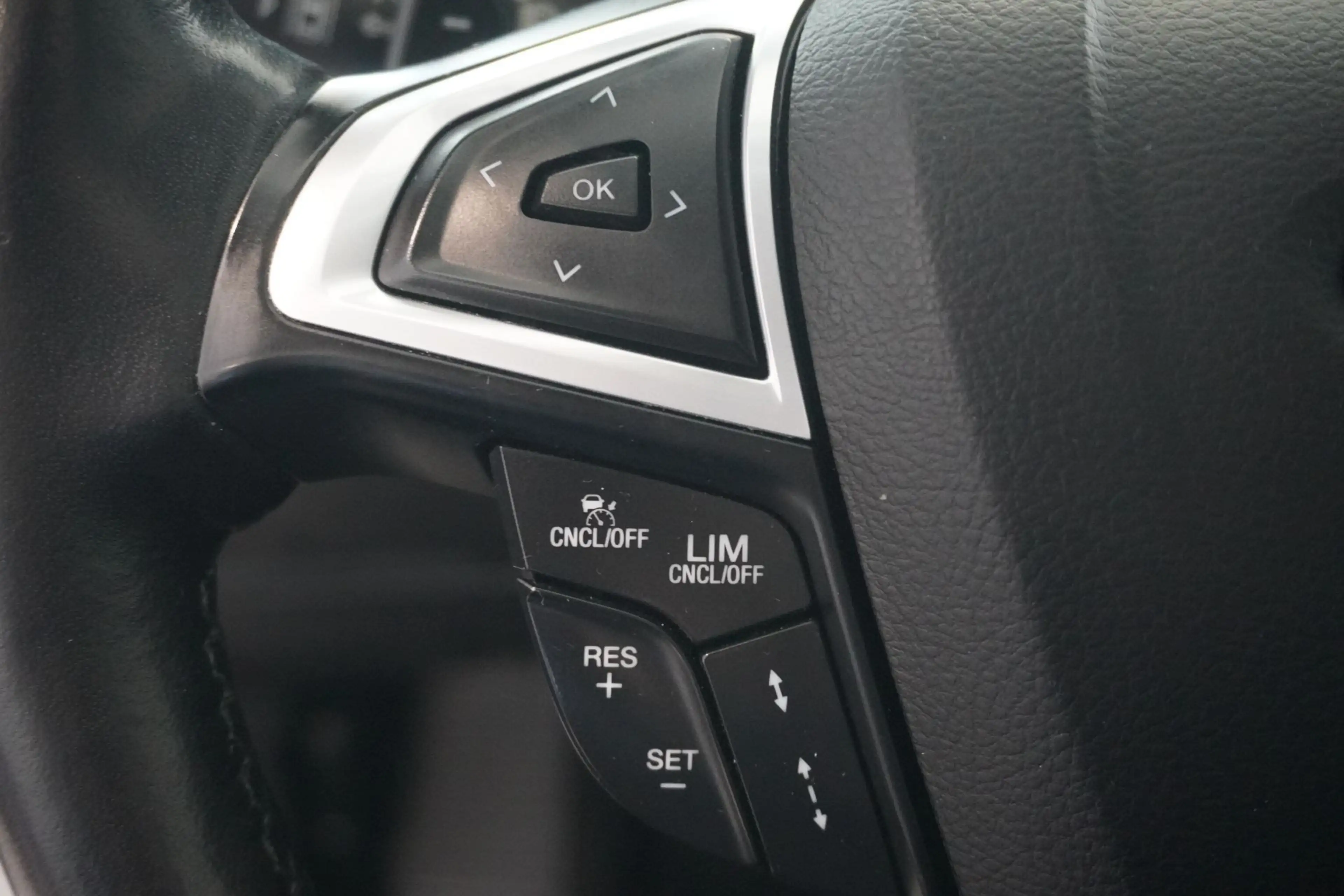 Ford Galaxy 2.0 TDCi AWD Aut. LED/SHZ/Kamera — photo 13