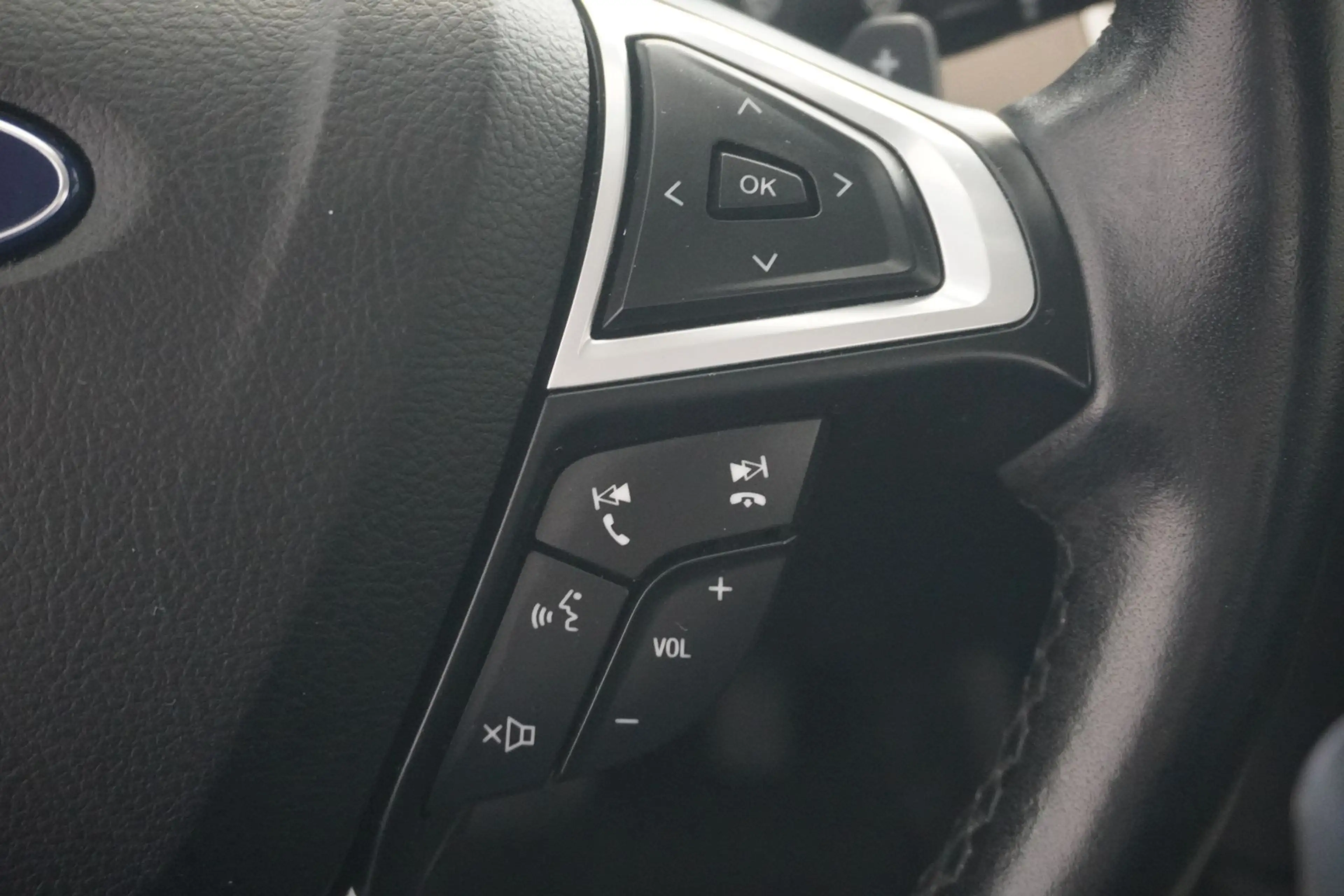 Ford Galaxy 2.0 TDCi AWD Aut. LED/SHZ/Kamera — photo 14
