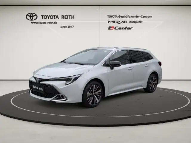 Toyota Corolla 2,0 l Hybrid TS Teamplayer Navi LED ACC El. Heckkl