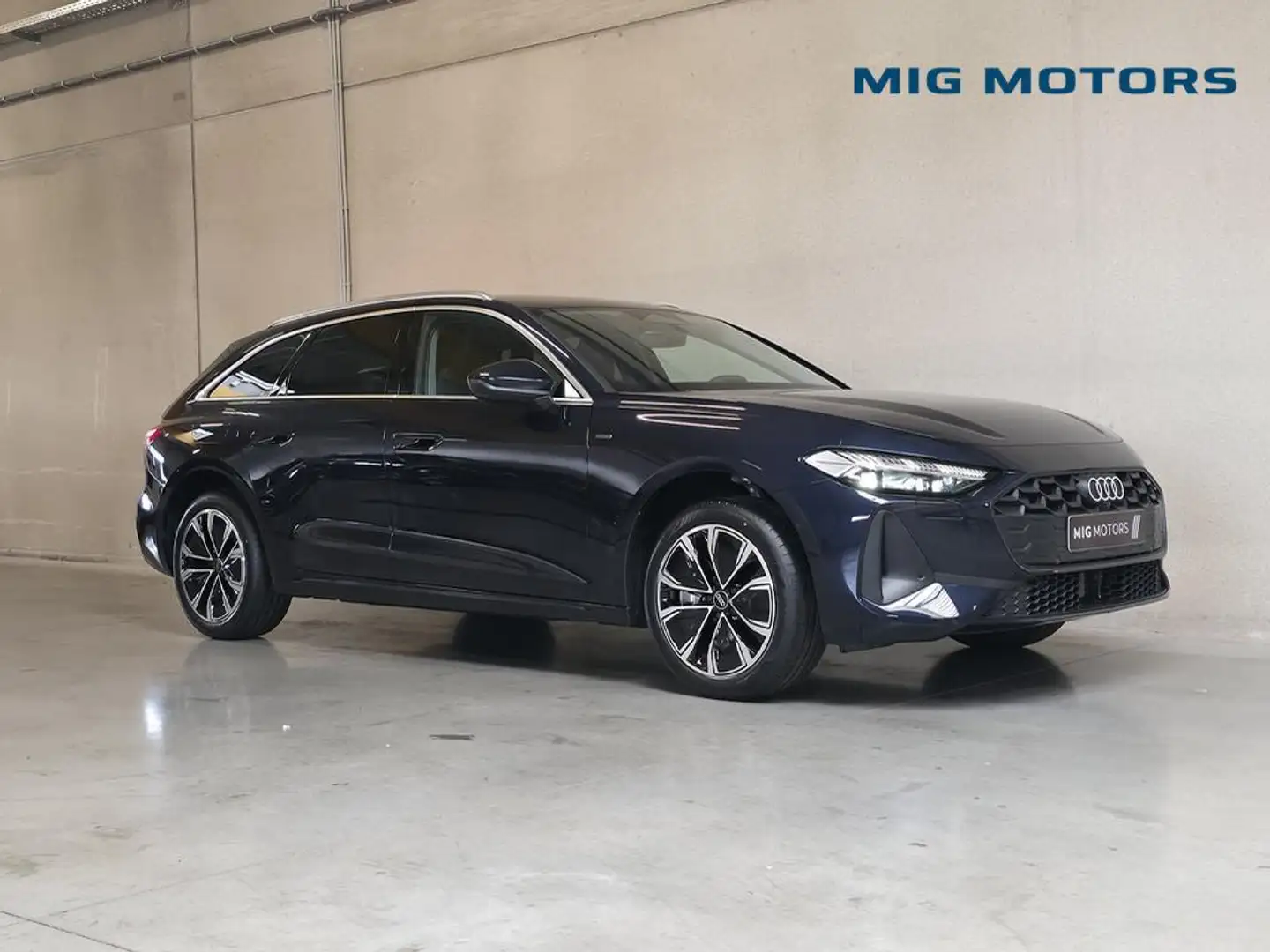 Audi A5 Avant e-hybrid (PHEV) Attraction quattro Bleu - 1
