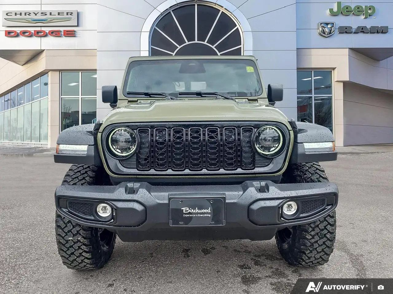 Jeep Wrangler снимка Jeep Wrangler
